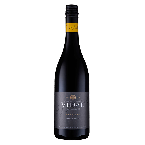 Vidal Pinot Noir Reserve 13%